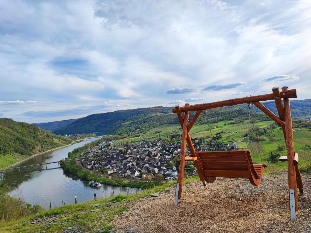 Ferienwohnung Moselpanorama Трабен-Трарбах Екстериор снимка